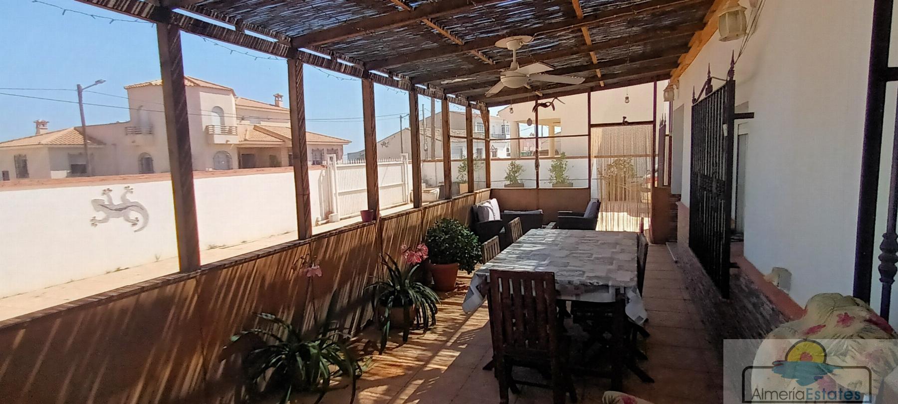 Venta de villa en Huércal-Overa