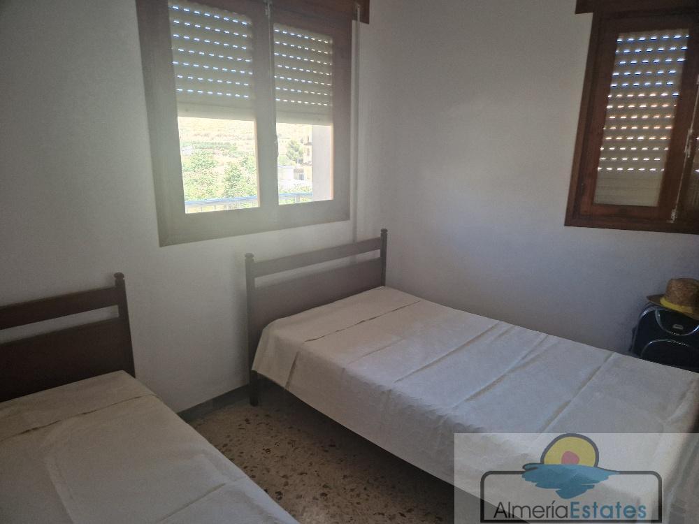 Venta de casa en Purchena