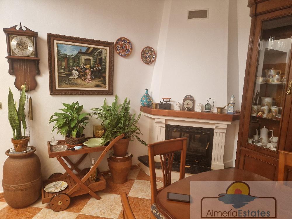 Venta de casa en Cantoria