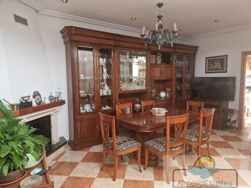 Venta de casa en Cantoria