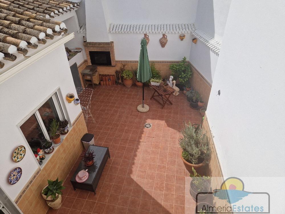 Venta de casa en Cantoria