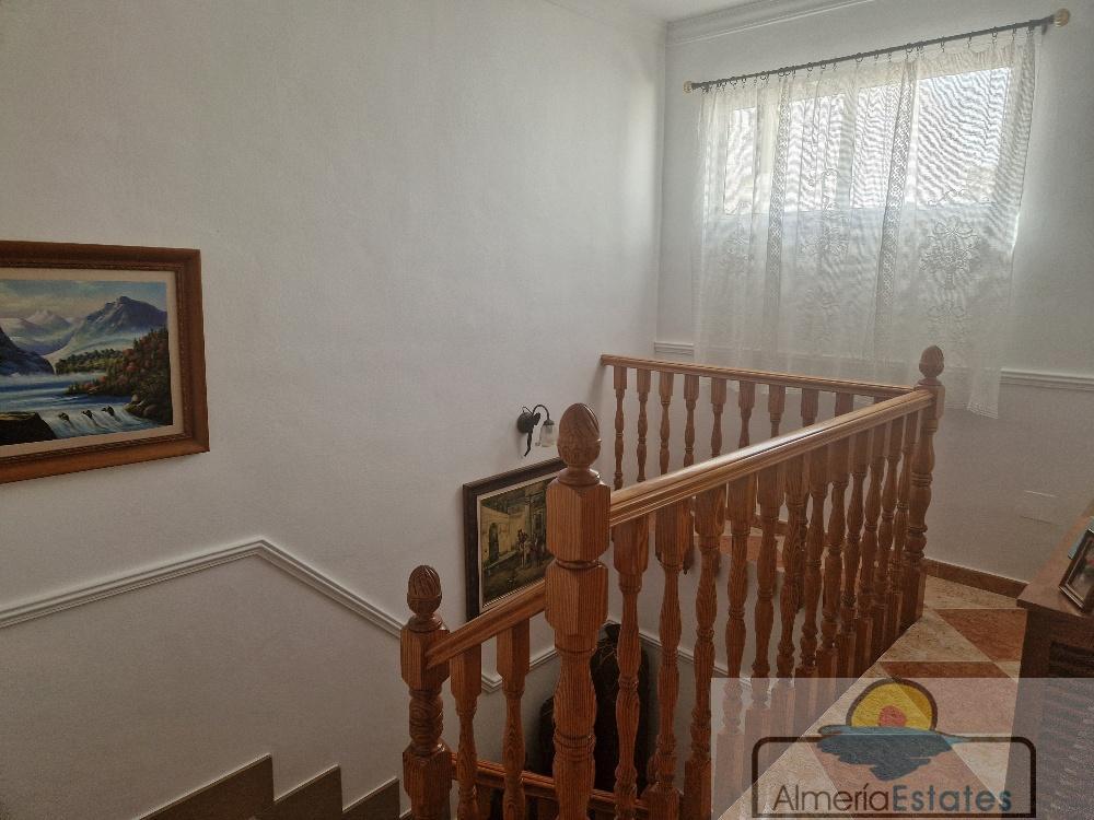 Venta de casa en Cantoria