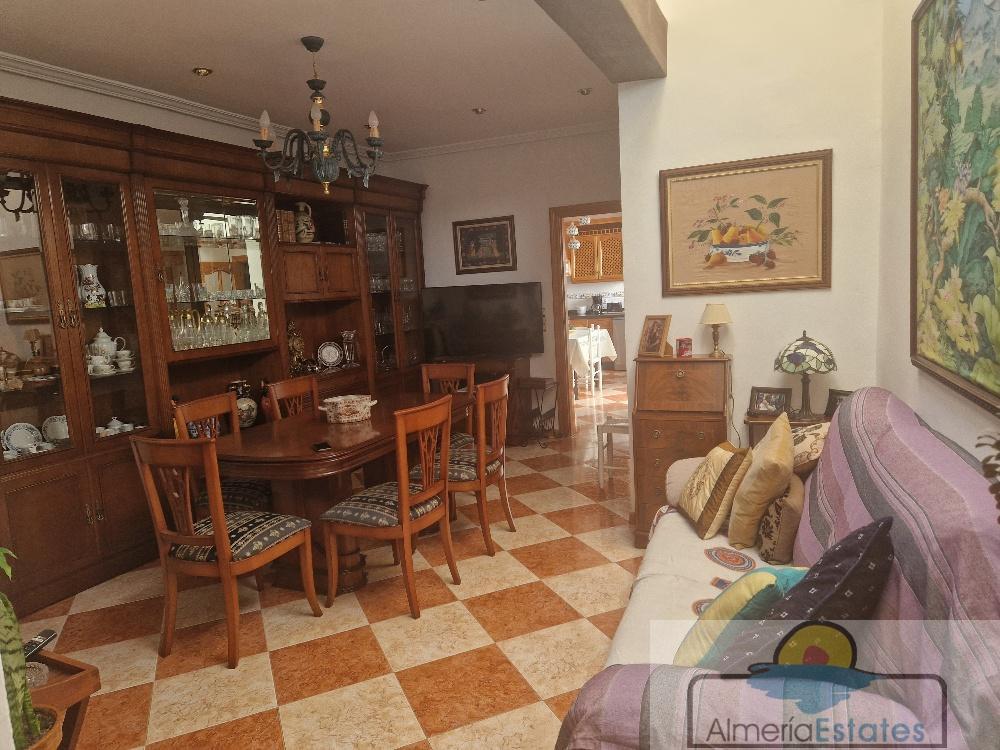 Venta de casa en Cantoria