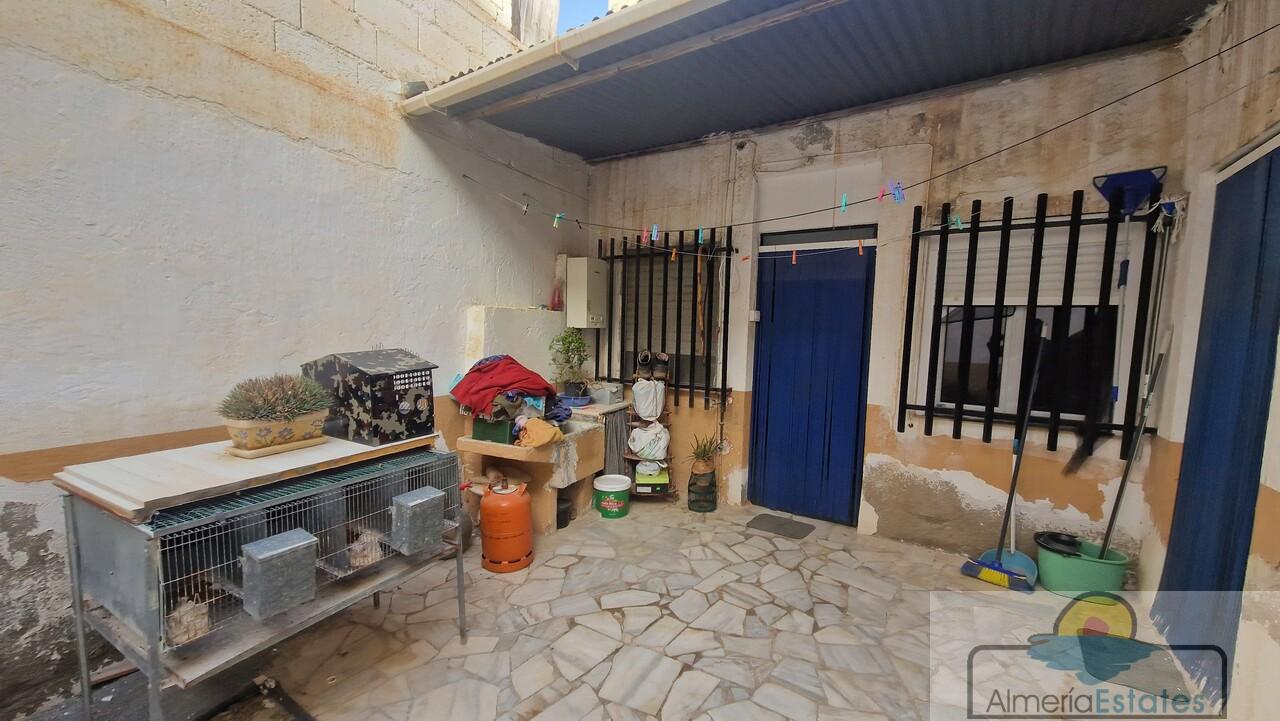 Venta de casa en Albox