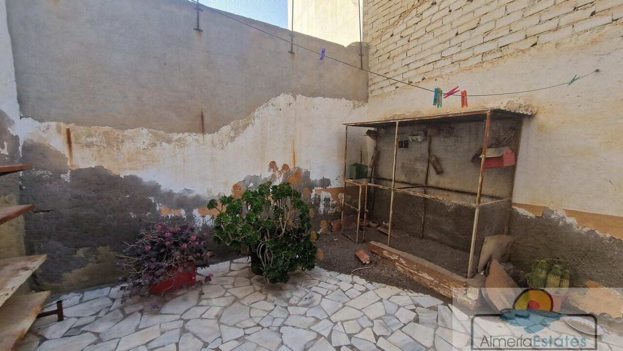 Venta de casa en Albox