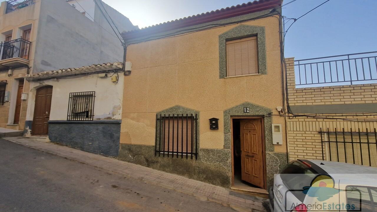 Venta de casa en Albox