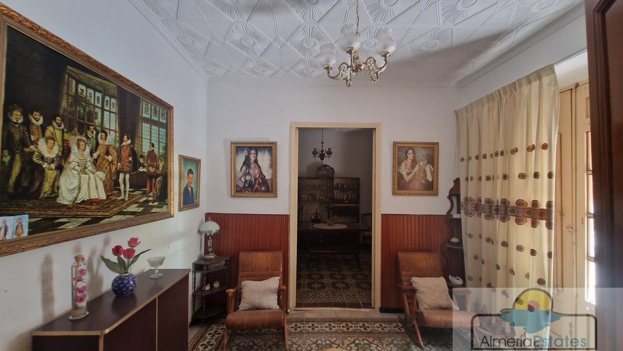 Venta de casa en Albox