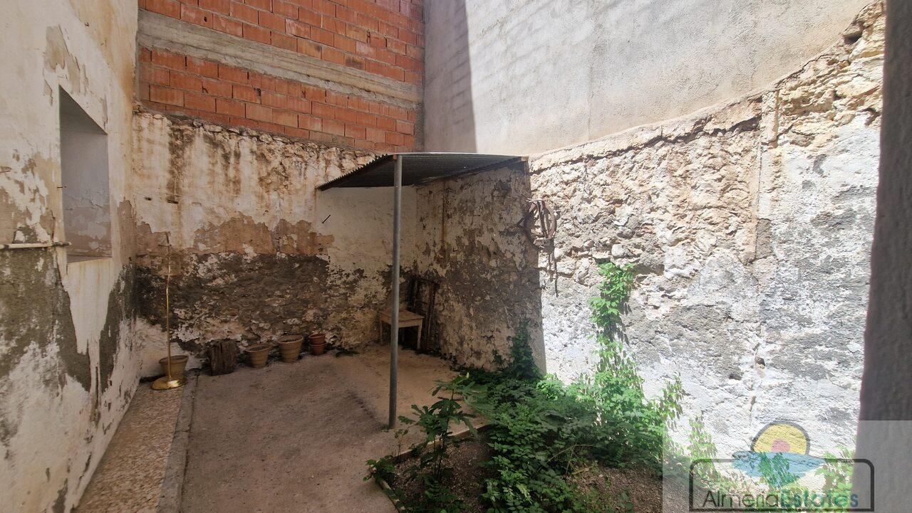 Venta de casa en Albox