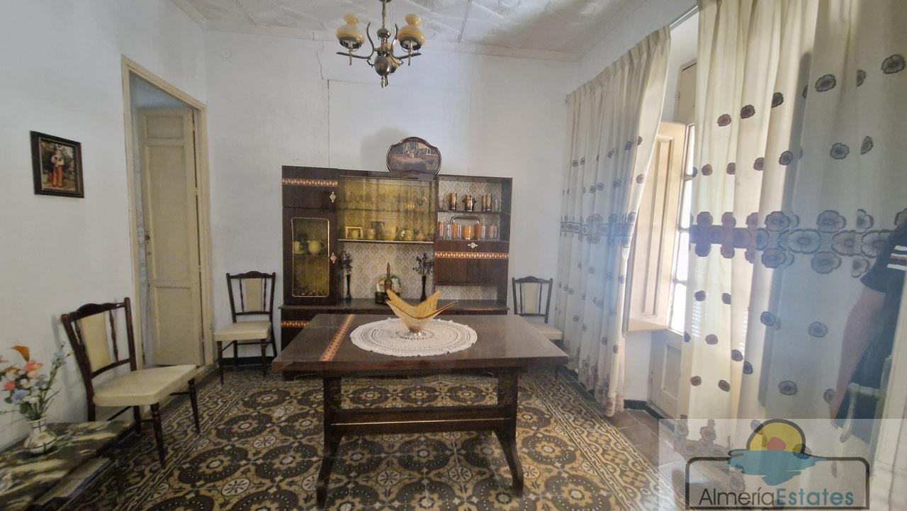 Venta de casa en Albox