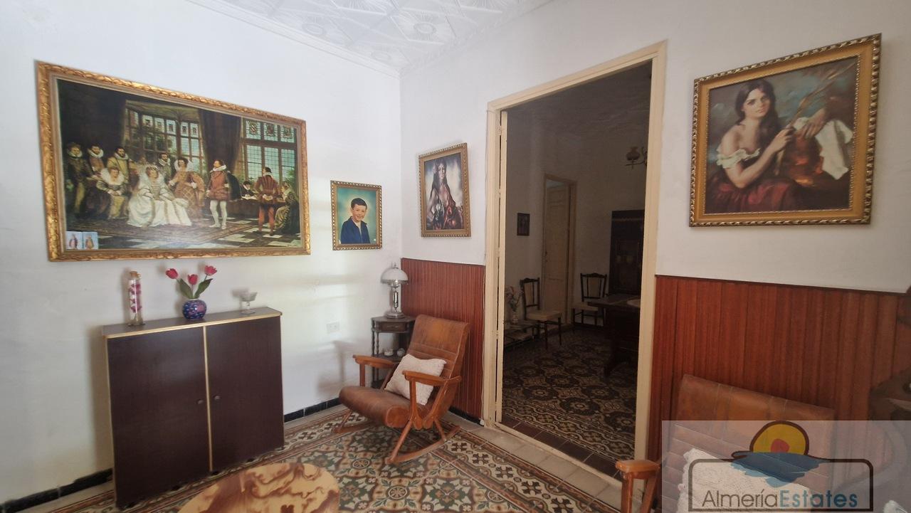 Venta de casa en Albox