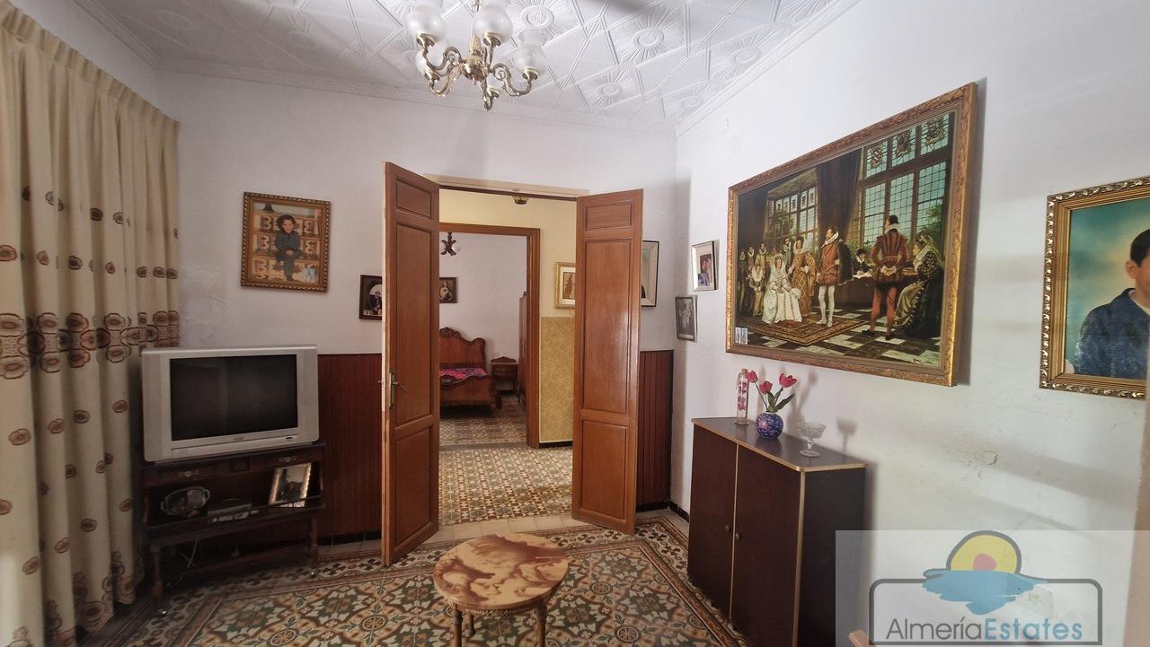 Venta de casa en Albox