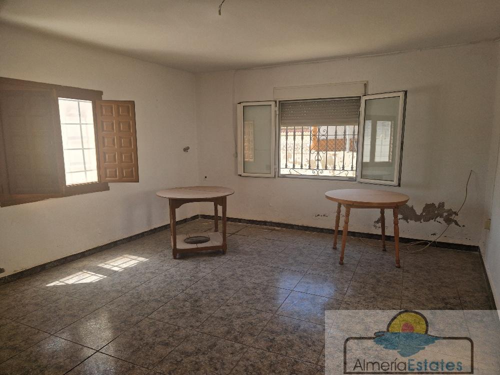 Venta de casa en Arboleas