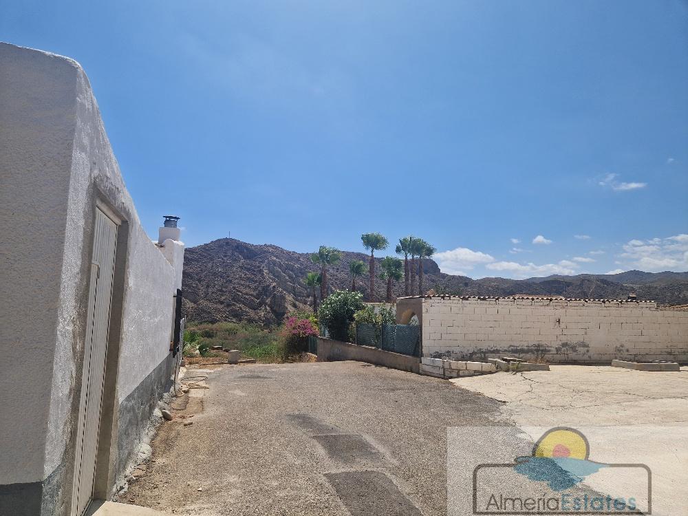 Venta de casa en Arboleas