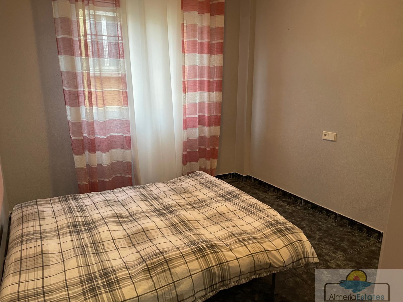 For sale of flat in Olula del Río