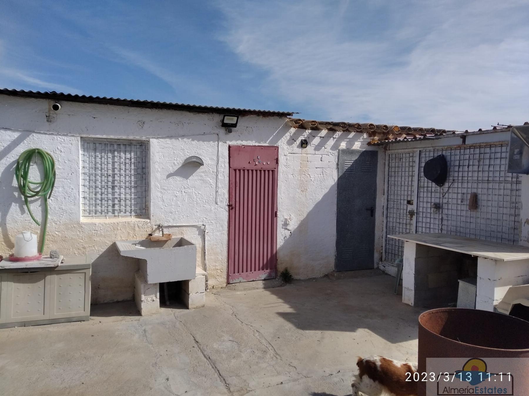 For sale of villa in Cantoria