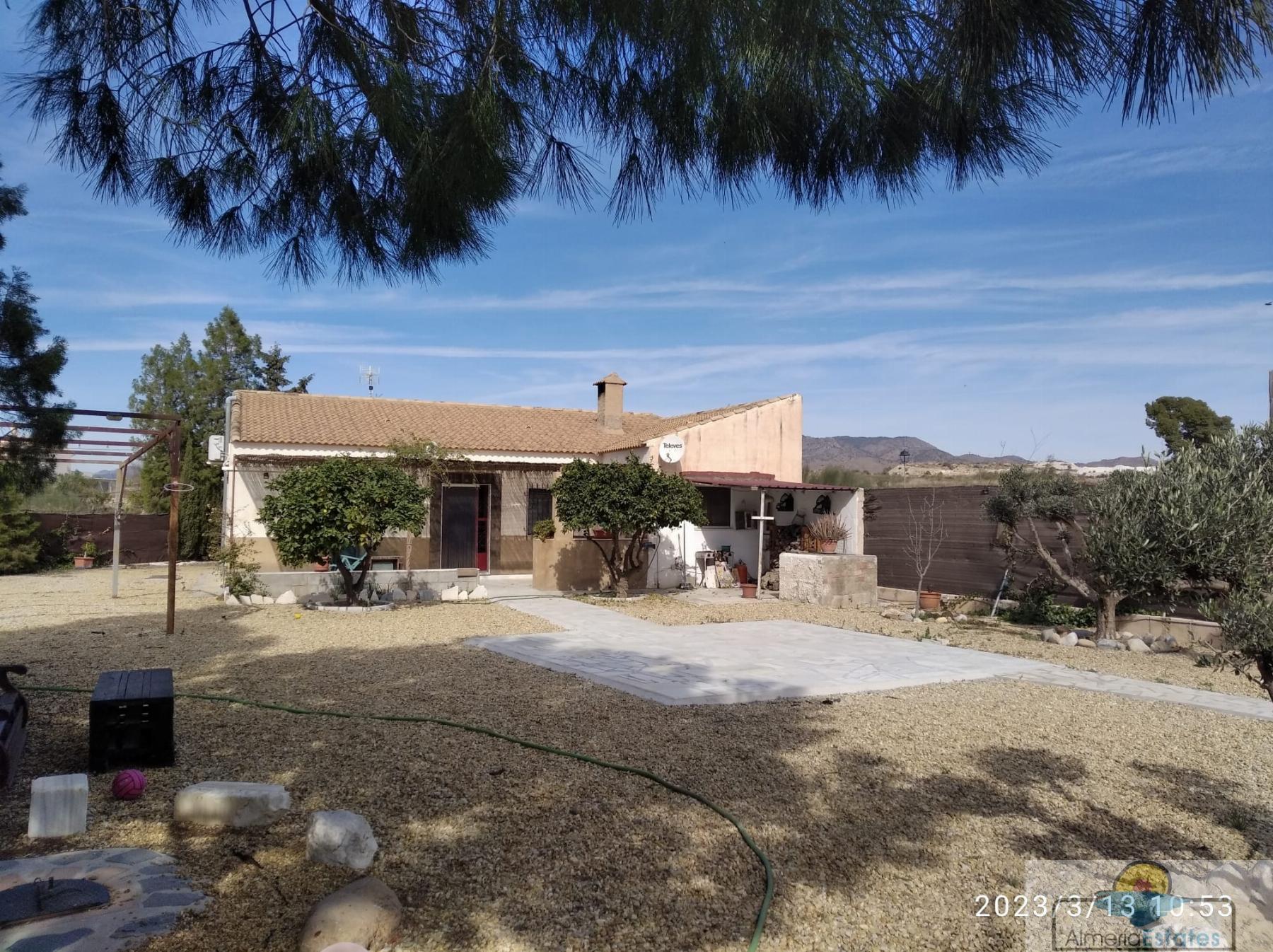 For sale of villa in Cantoria