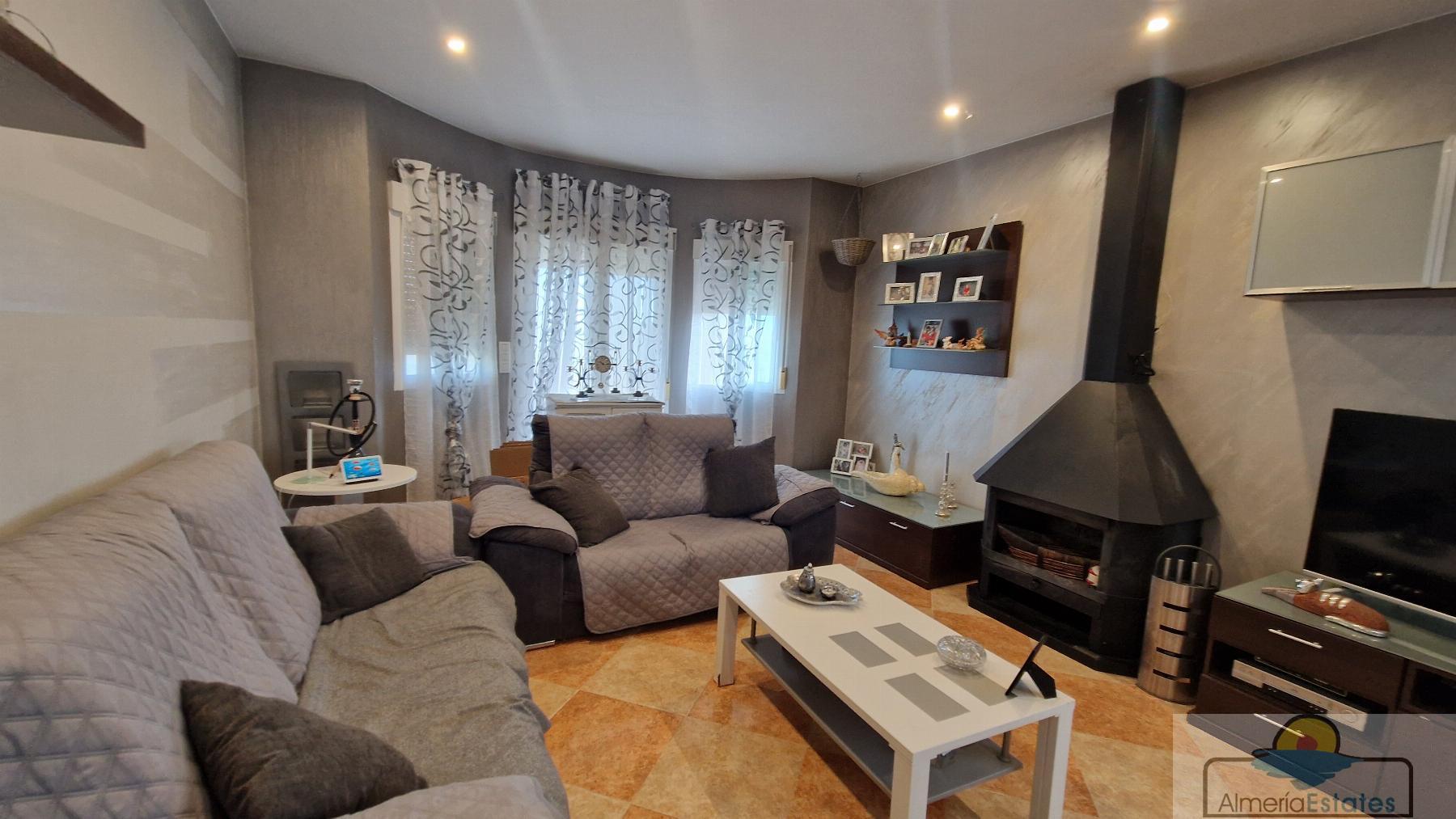 For sale of villa in Arboleas
