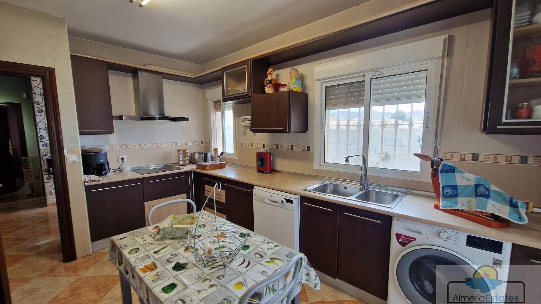 For sale of villa in Arboleas
