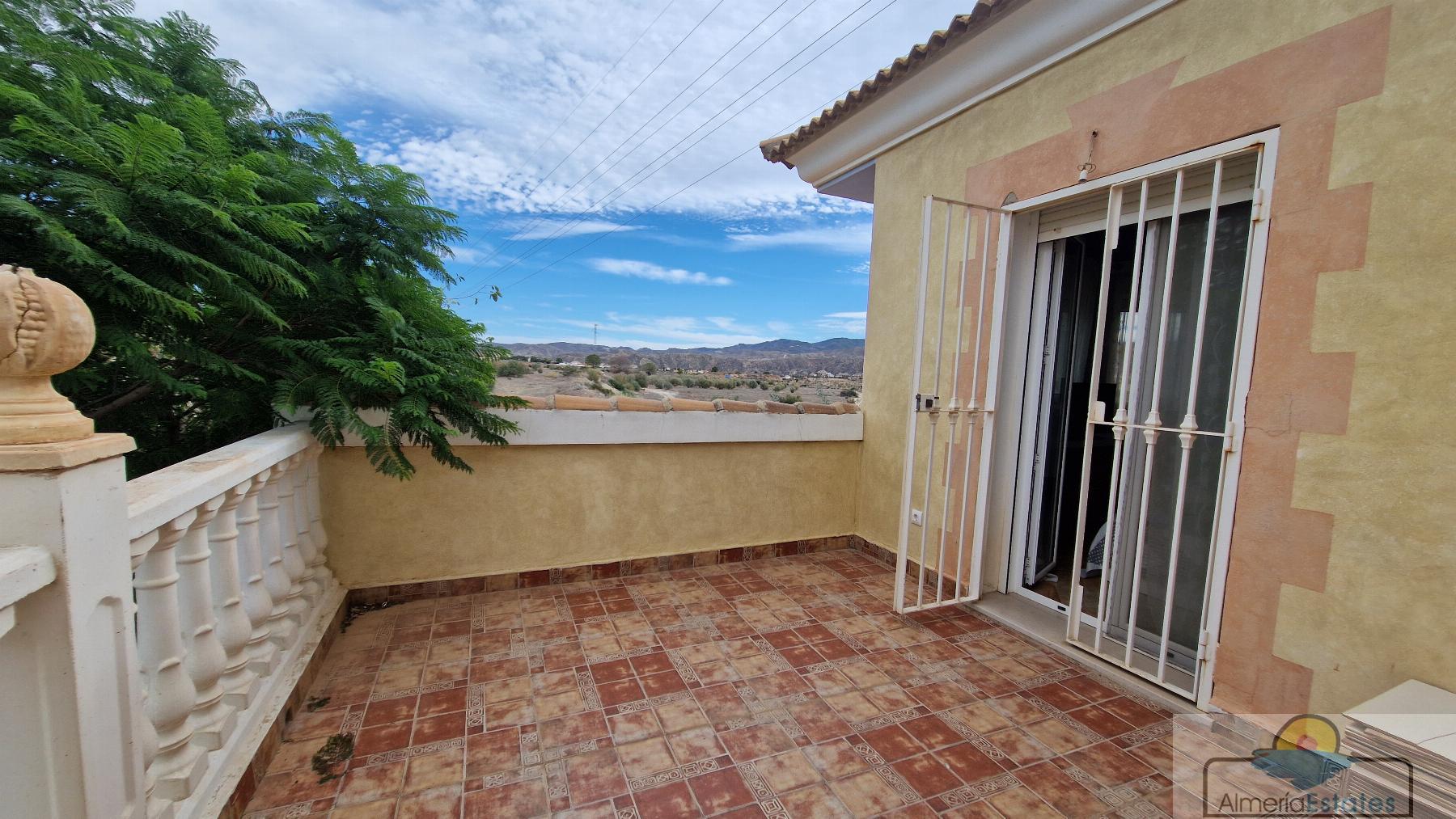 For sale of villa in Arboleas