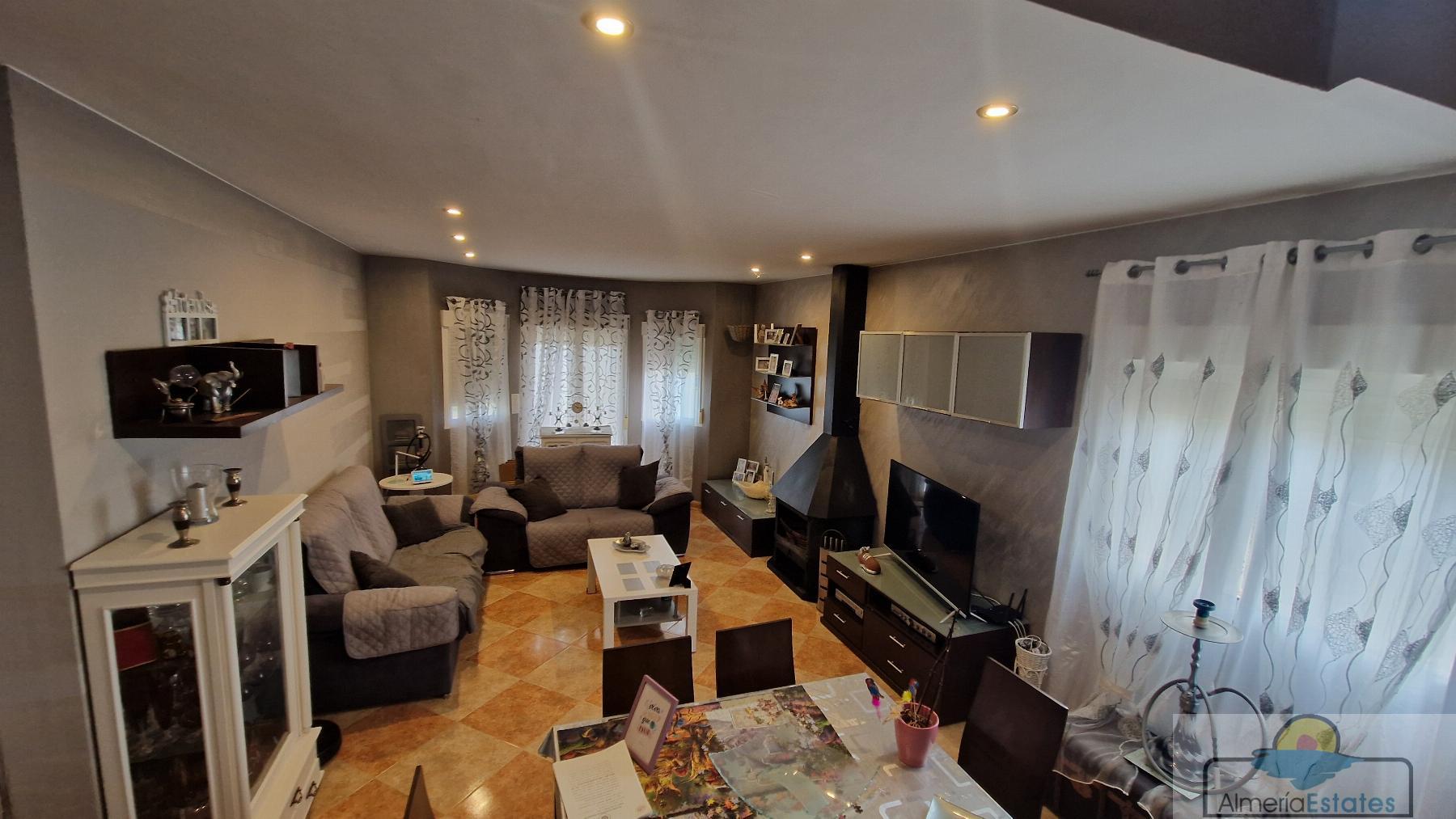 For sale of villa in Arboleas