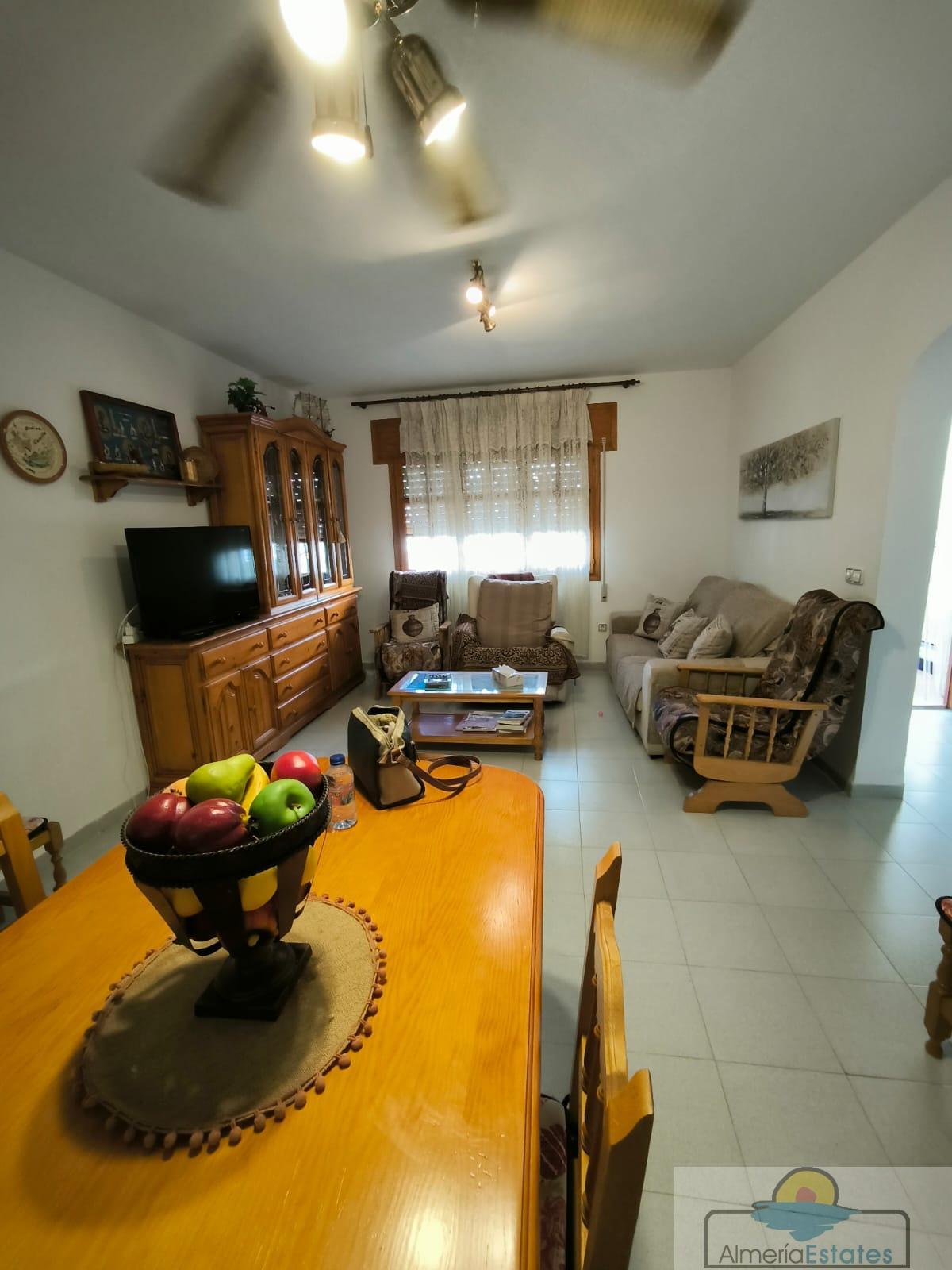 For sale of duplex in Garrucha