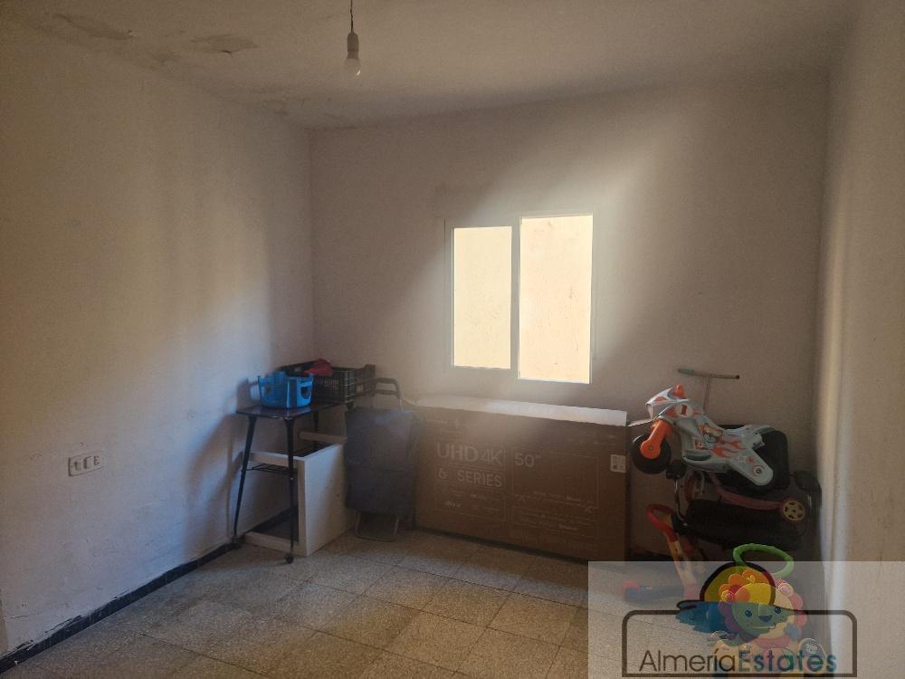 For sale of flat in Albox