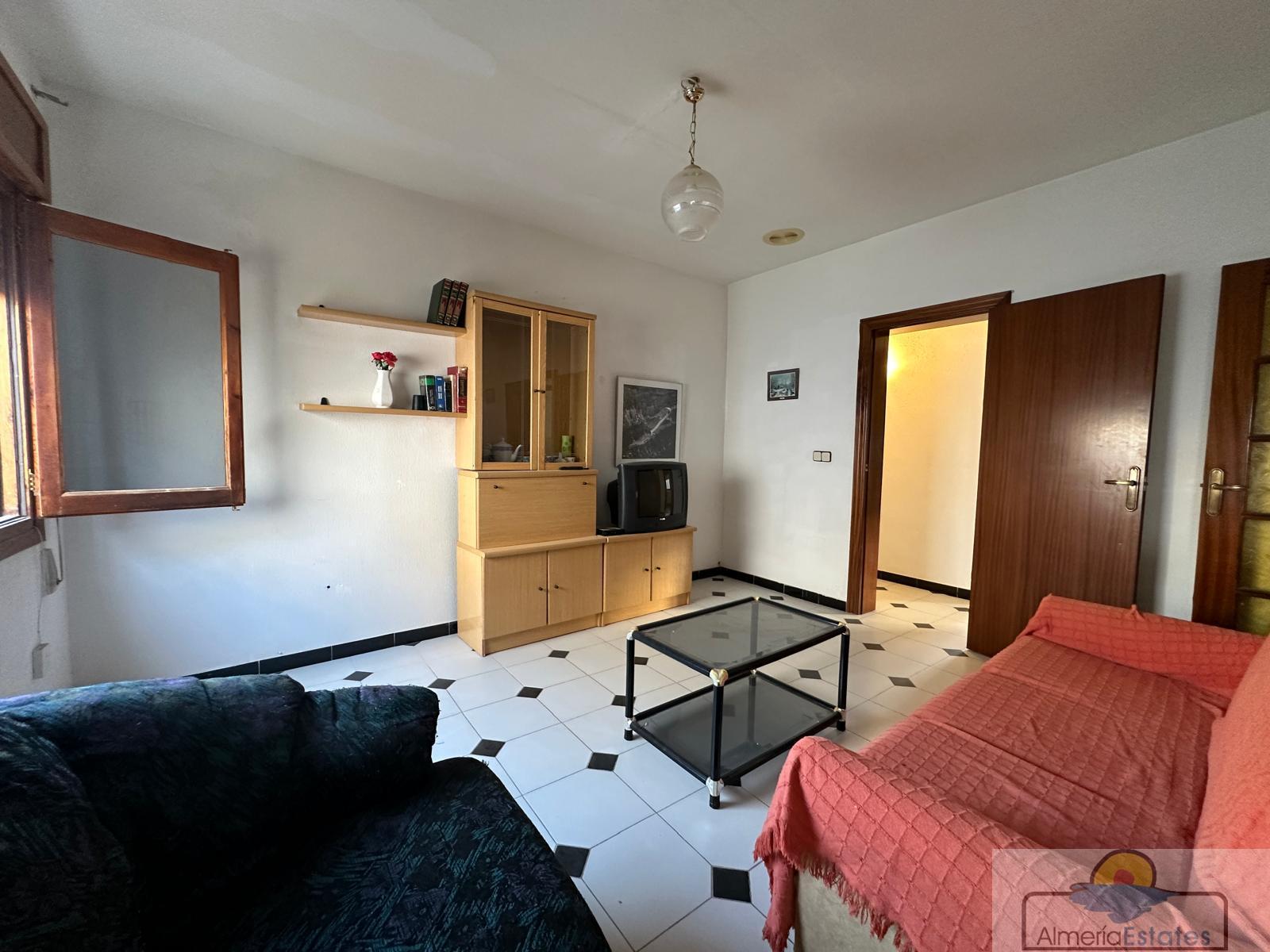 For sale of flat in Macael