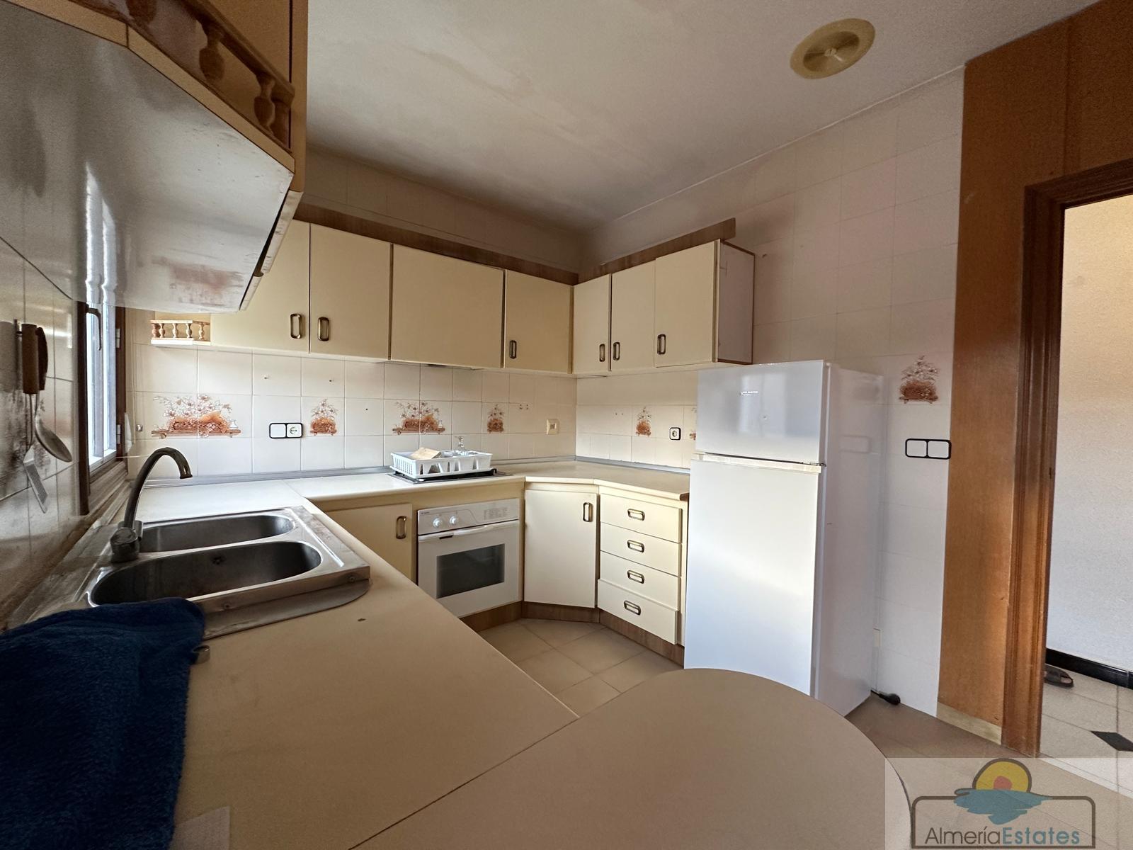 For sale of flat in Macael