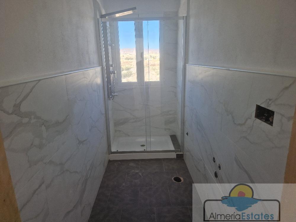 Venta de villa en Cantoria