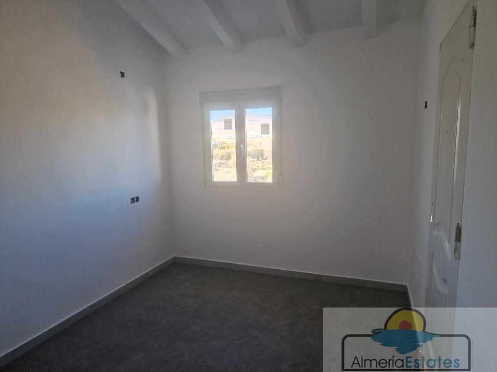 Venta de villa en Cantoria