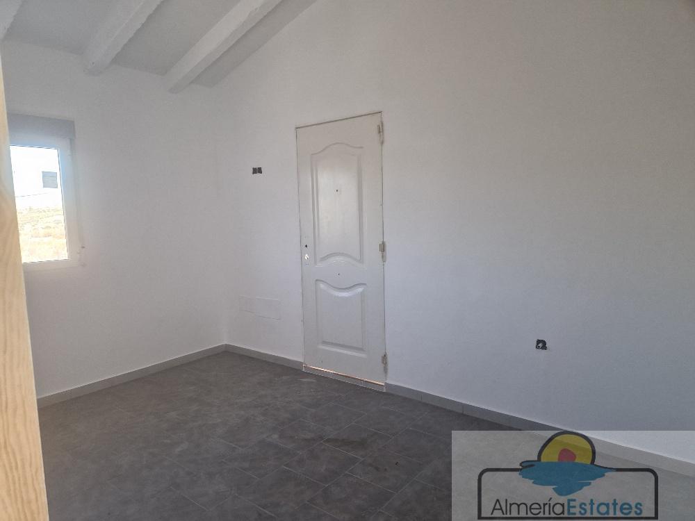 Venta de villa en Cantoria