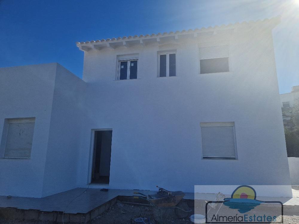 Venta de villa en Cantoria