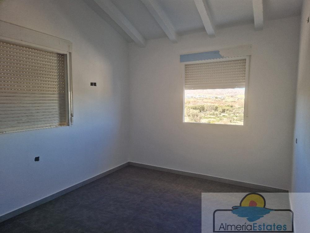 Venta de villa en Cantoria