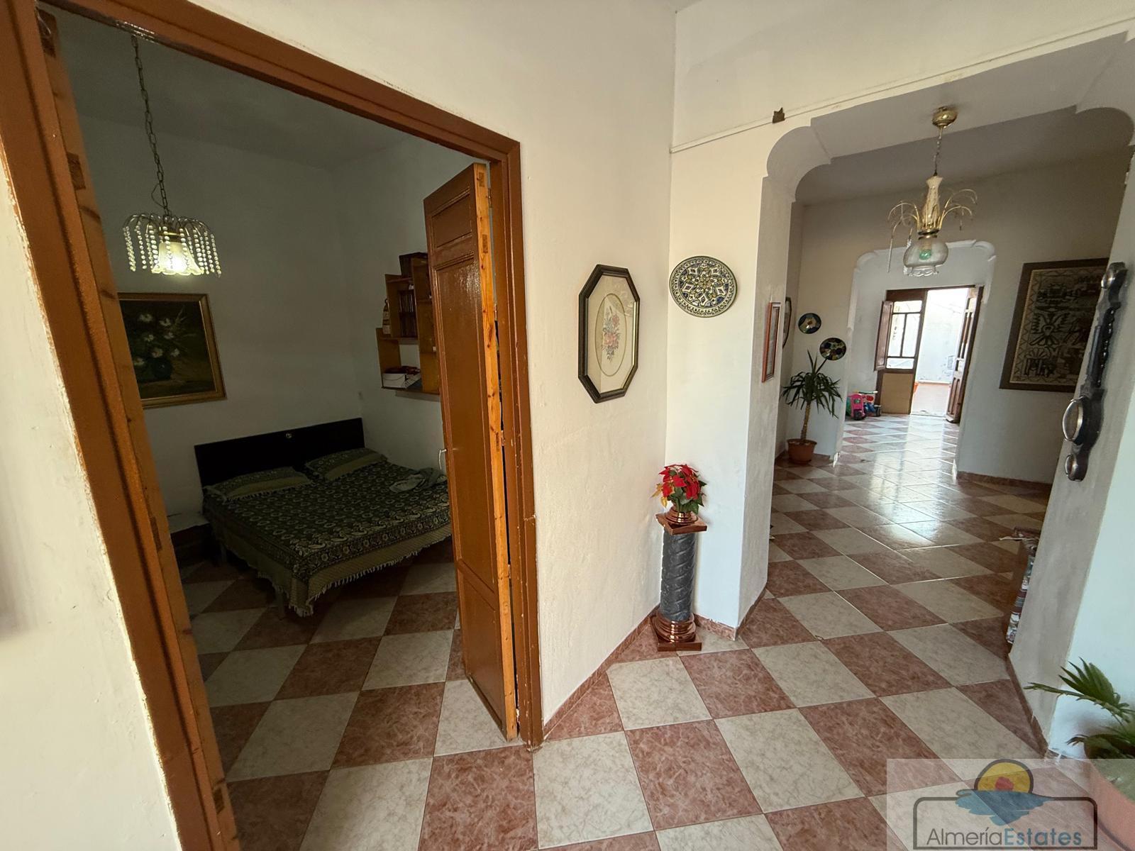 For sale of house in Albox