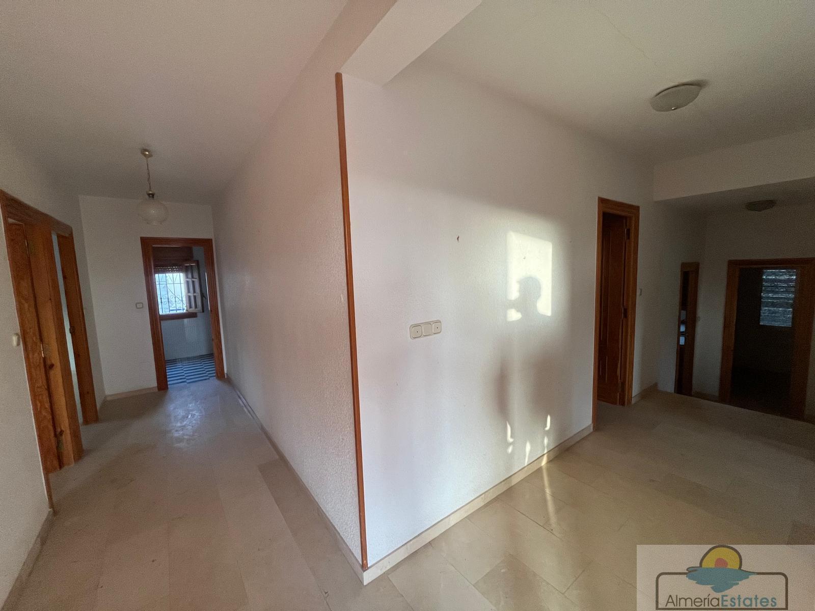 Venta de villa en Albox