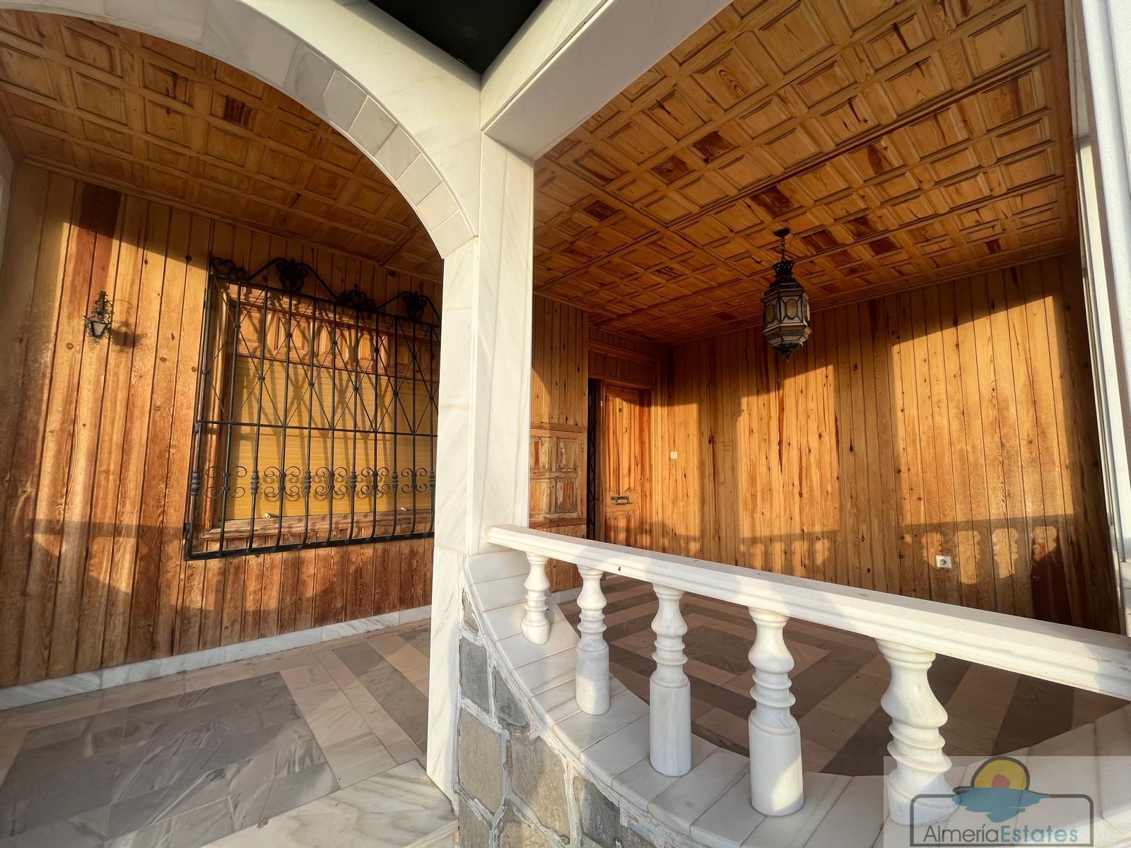 Venta de villa en Albox