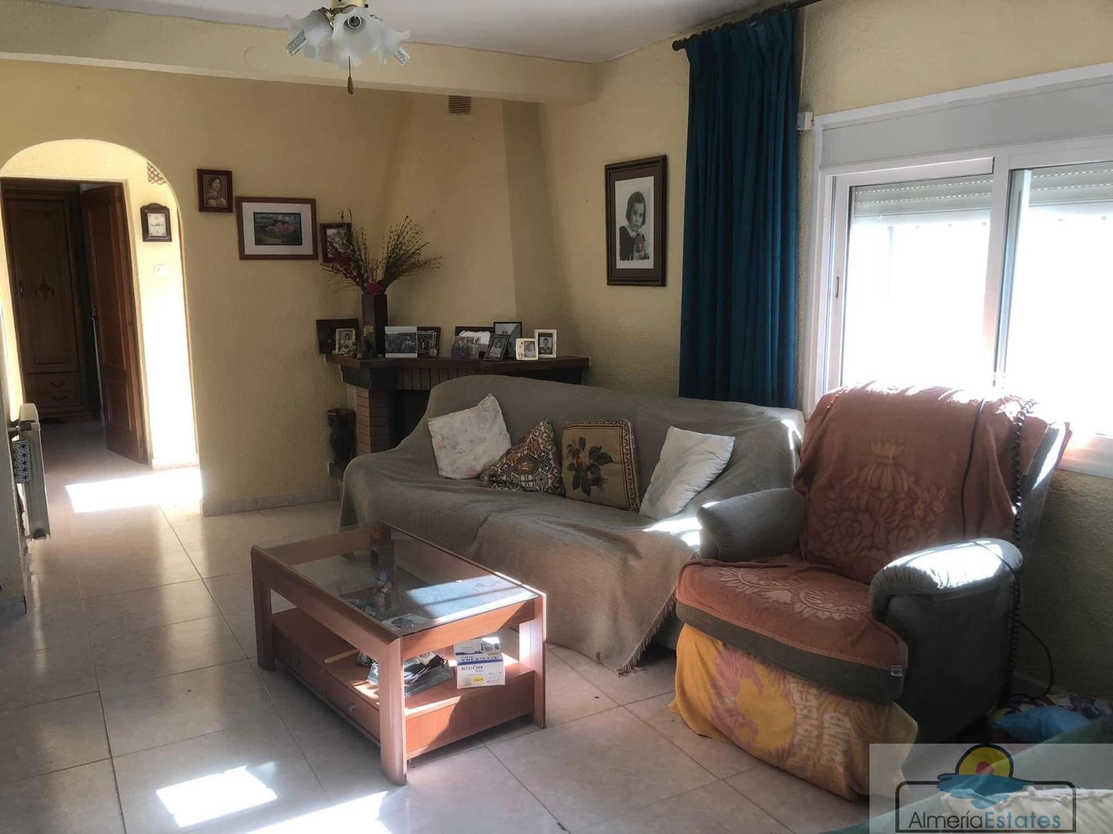 Venta de villa en Albox