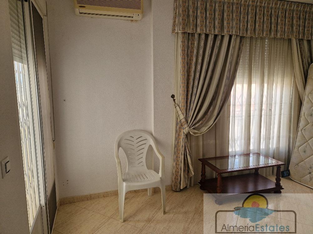 For sale of duplex in Arboleas
