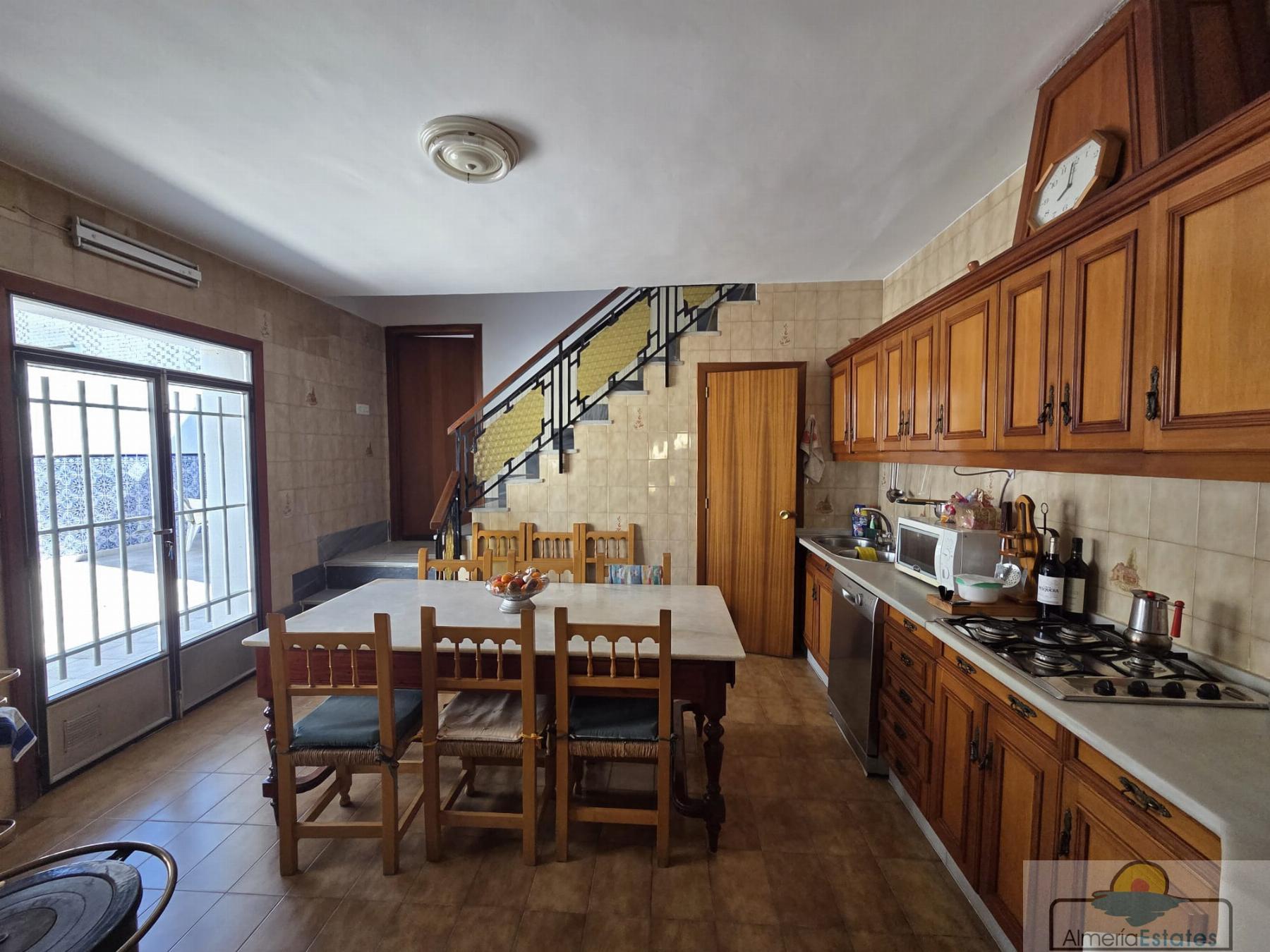 For sale of house in Albox