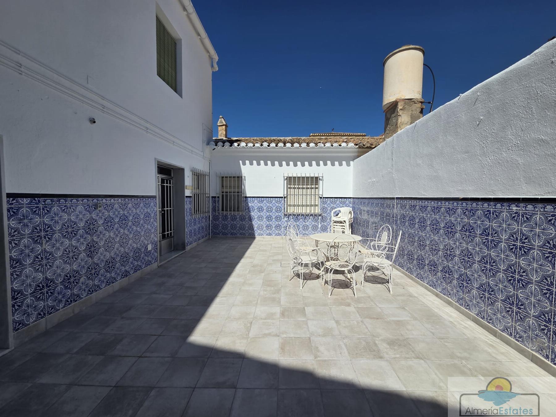 For sale of house in Albox