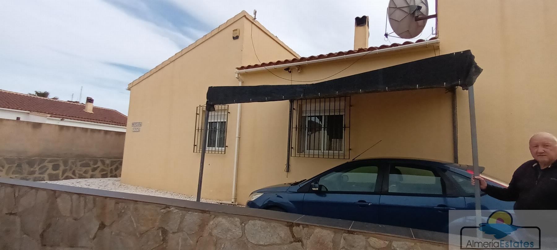 For sale of villa in Arboleas