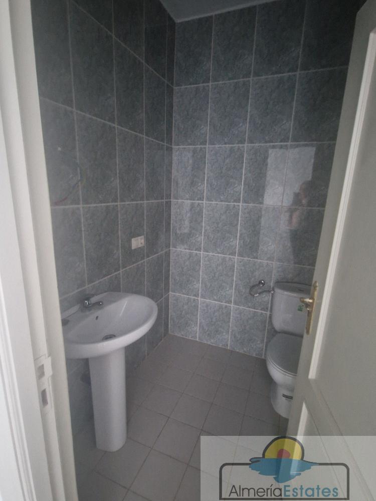 Alquiler de nave en Albox