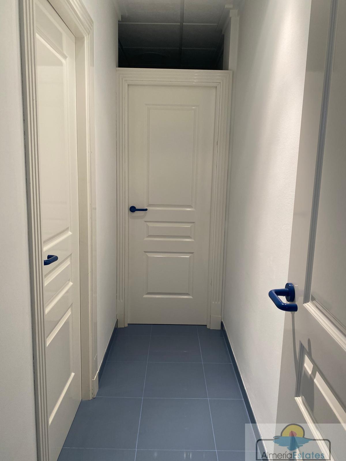 For rent of premises in Albox