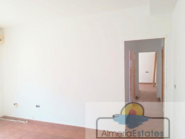 Venta de piso en Macael