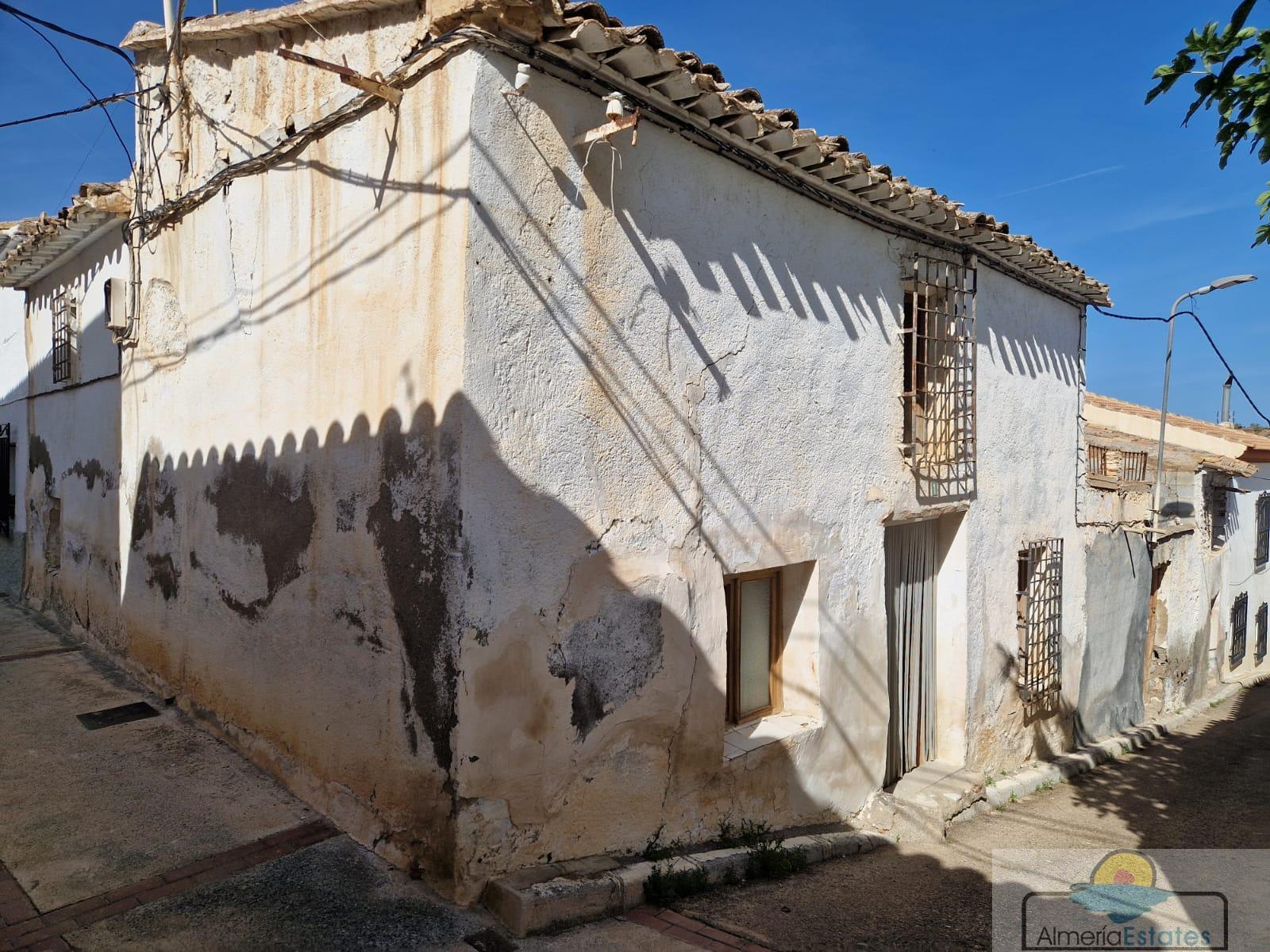 For sale of house in Partaloa