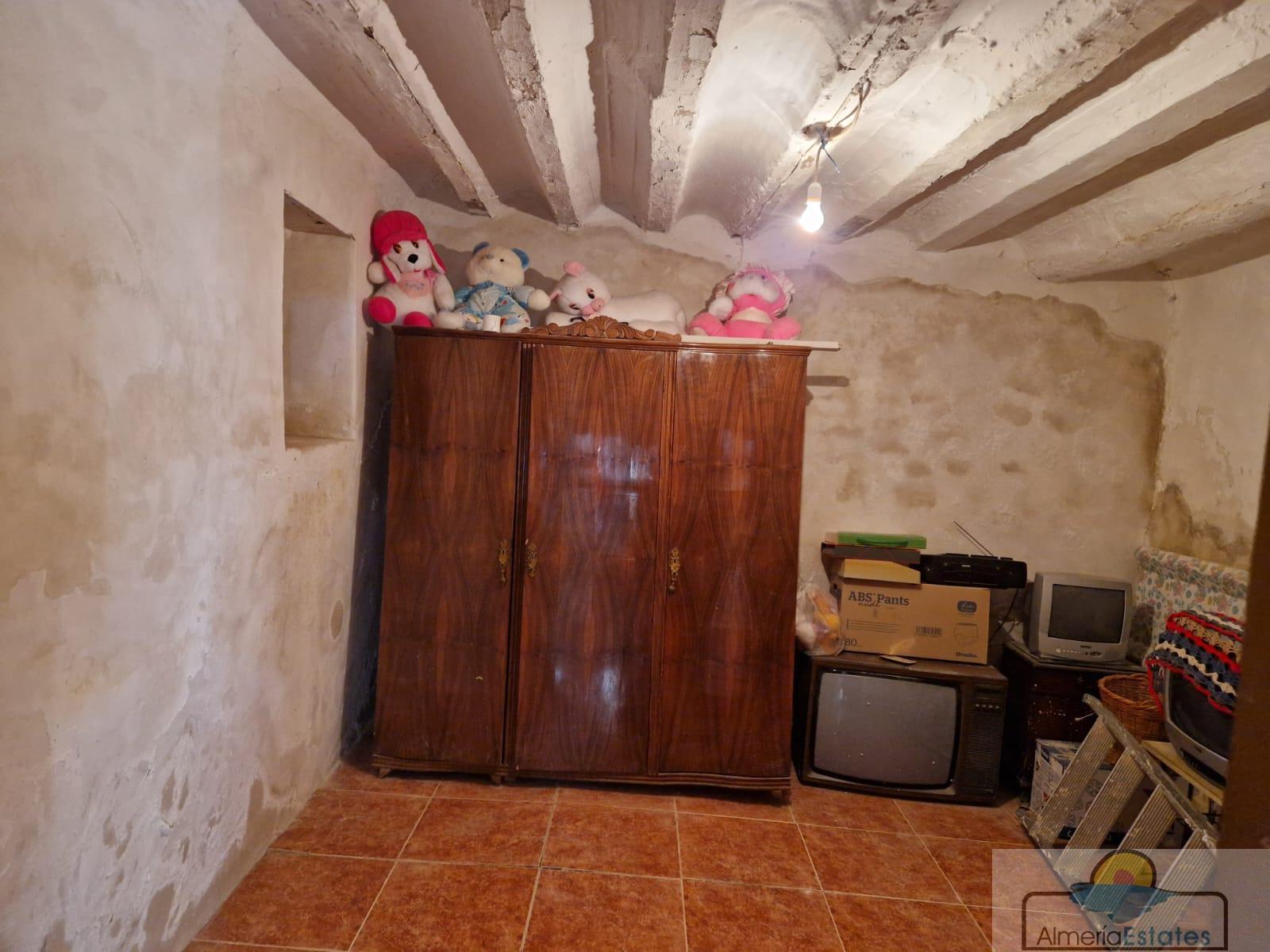 For sale of house in Partaloa