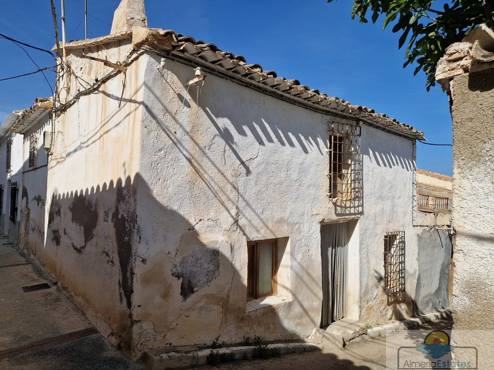 For sale of house in Partaloa