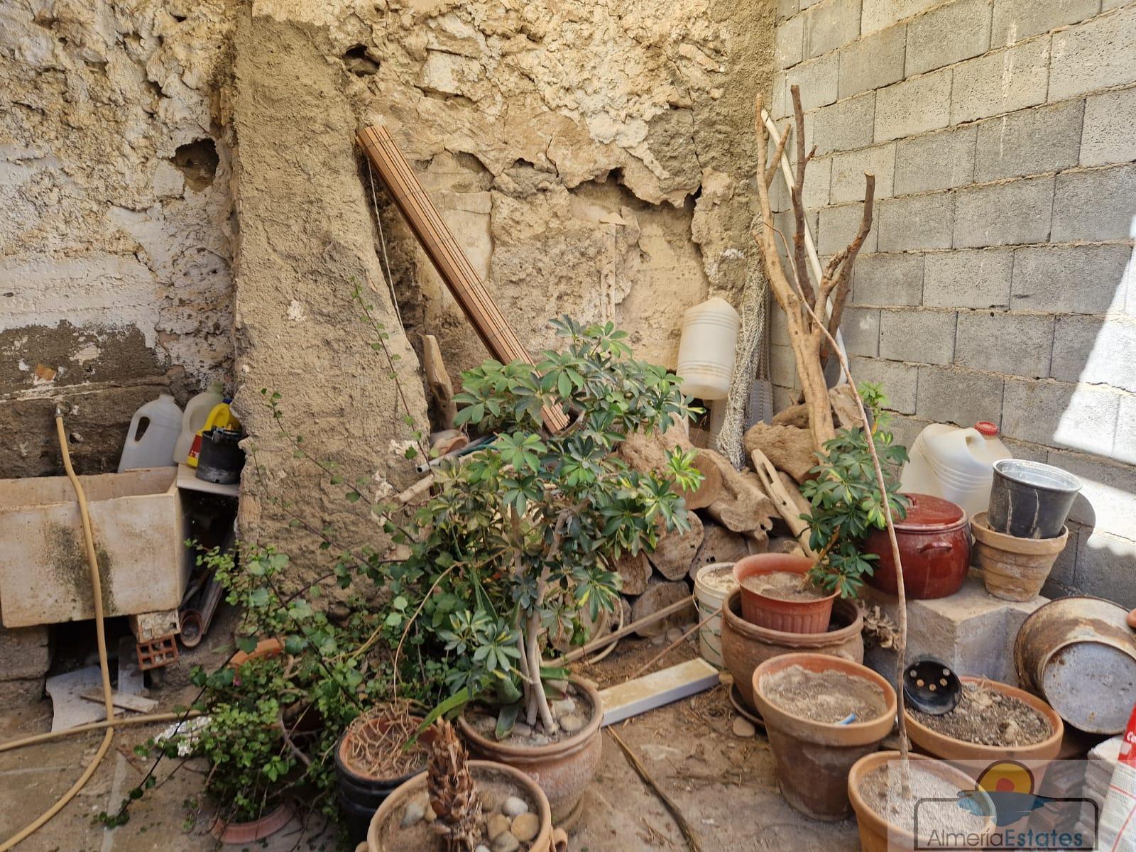 For sale of house in Partaloa