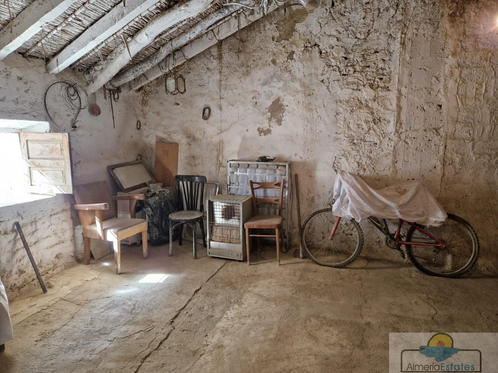 For sale of house in Partaloa