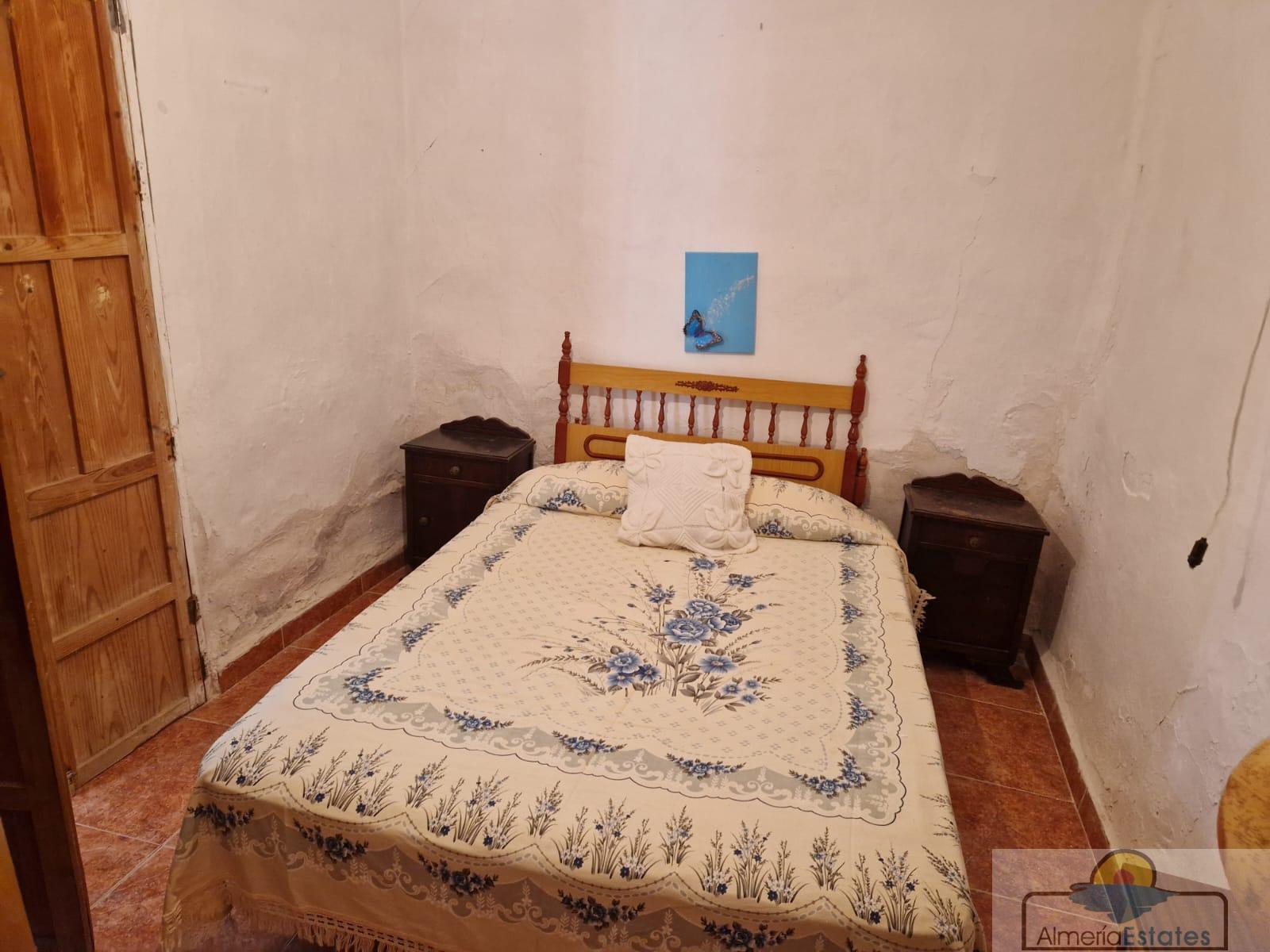 For sale of house in Partaloa